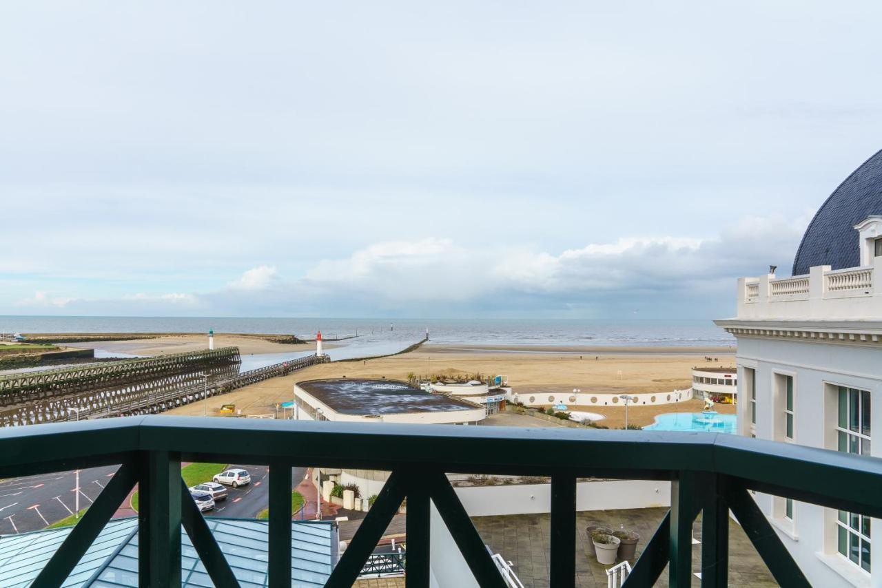 Sowell Hotels Le Beach Трувил сюр Мер Екстериор снимка