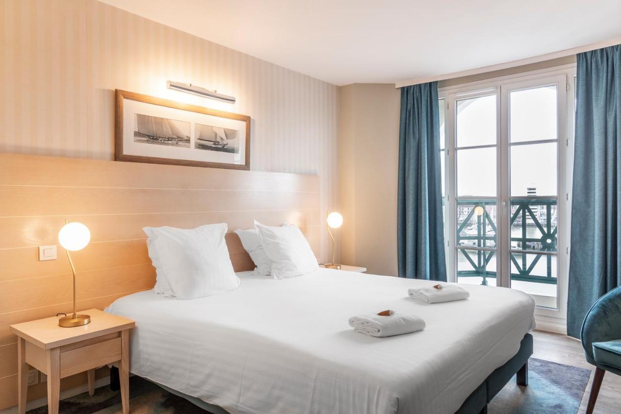 Sowell Hotels Le Beach Трувил сюр Мер Екстериор снимка